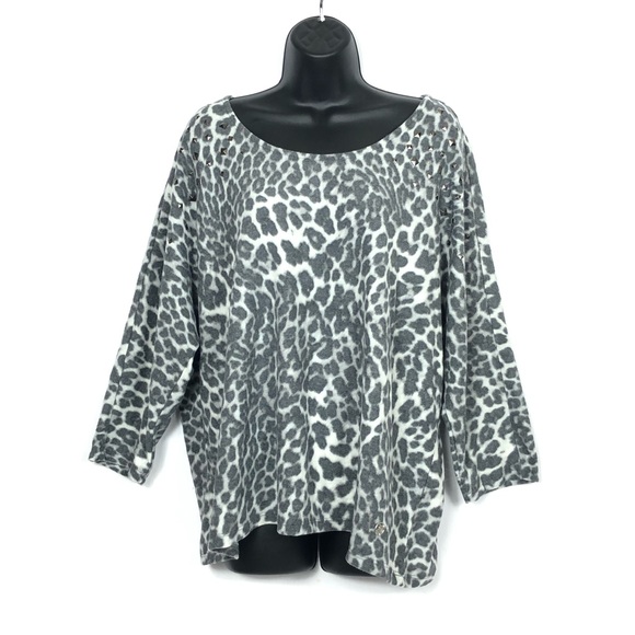 Adrienne Vittadini Tops - Adrienne Vittadini Woman Animal Print Oversized Top